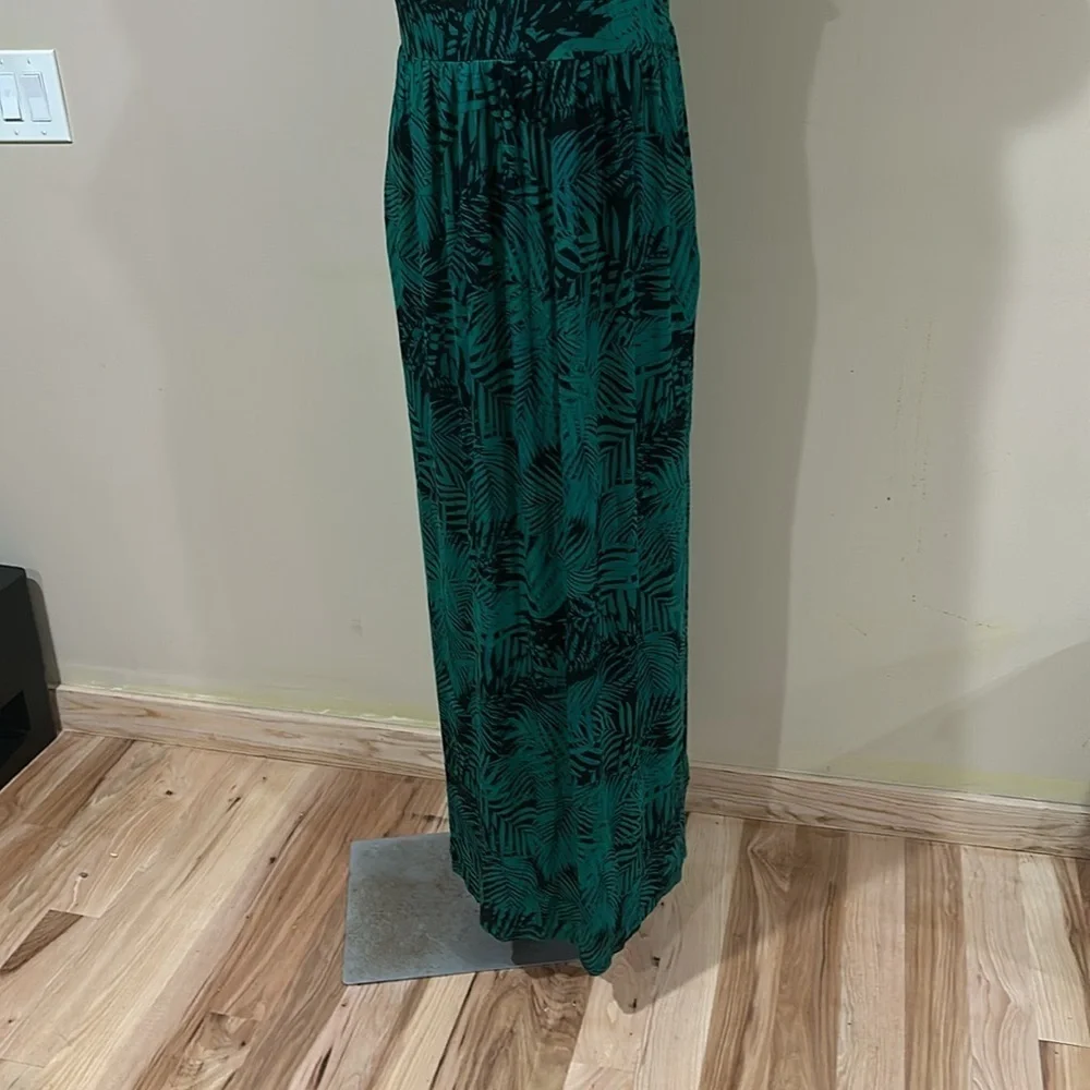 Green Halter Neck Sleeveless Sundress